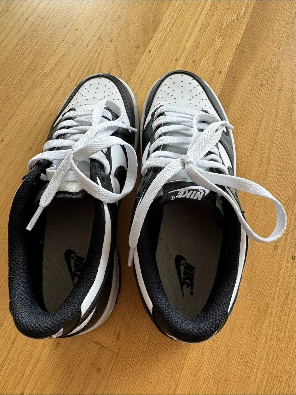 Nike Dunk Low Panda
